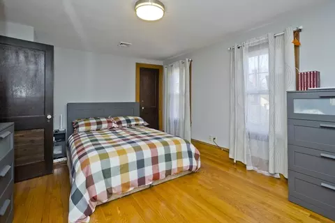 Bedroom - 16 Athol St, Springfield, MA 01107 photo 3 of 6