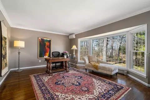 18 Crestview Dr, Millis, MA 02054 photo 5