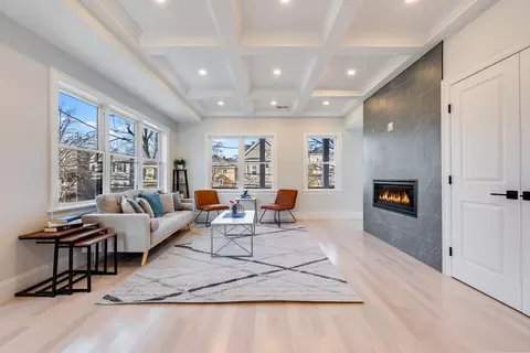 40 Moore St #40, Somerville, MA 02144