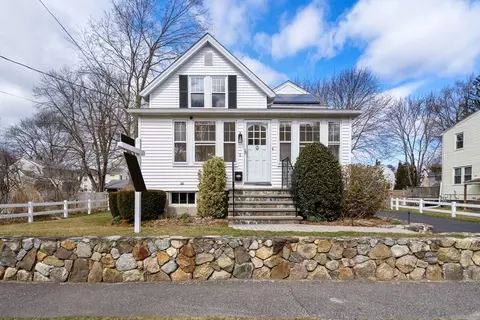 6 Madison St, Natick, MA 01760