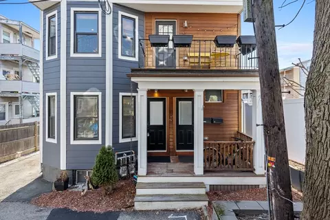 10 Florence Ter #1, Somerville, MA 02145