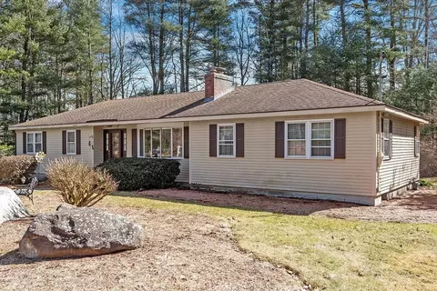 26 Freeman Rd, Chelmsford, MA 01824