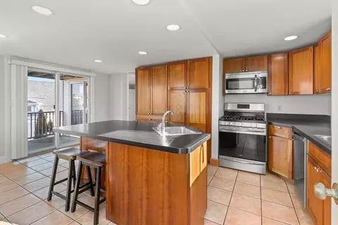 Kitchen - 37 E Main St, Gloucester, MA 01930 photo 3 of 8