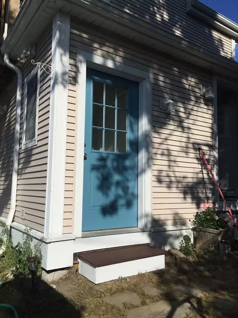 Exterior - 37 E Main St, Gloucester, MA 01930 photo 2 of 6