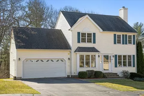17 Nightingale Dr, Shrewsbury, MA 01545