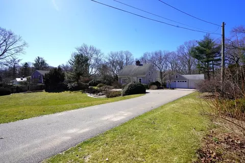 118 Berwick Rd, Attleboro, MA 02703 photo 35