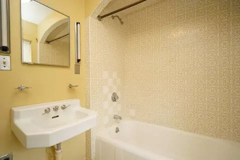 118 Berwick Rd, Attleboro, MA 02703 photo 31