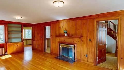 118 Berwick Rd, Attleboro, MA 02703 photo 9