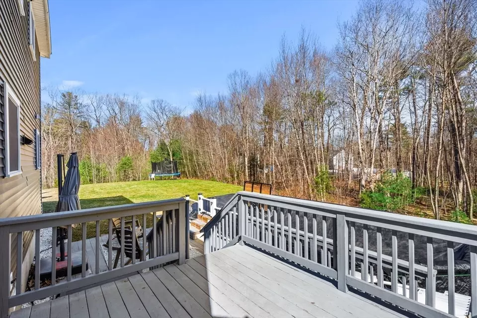 Exterior - 5 High Oaks Path, Pepperell, MA 01463 photo 4 of 6