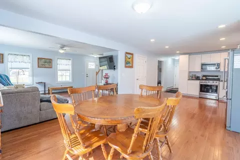521 Brimfield Rd, Warren, MA 01083 photo 6