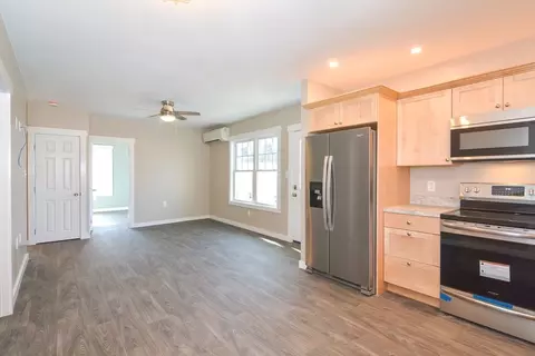 46 Main St, Sutton, MA 01590 photo 3