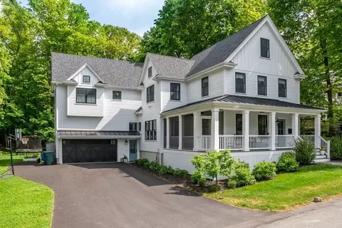 68 Crest Rd, Wellesley, MA 02482