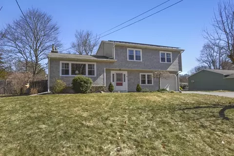 21 Temi Rd, Holliston, MA 01746