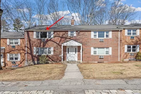 68 Jefferson St #C, North Andover, MA 01845