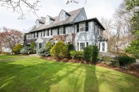 78 Forest St, Wellesley, MA 02481