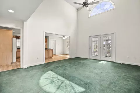 496 E Central St, Franklin, MA 02038 photo 6
