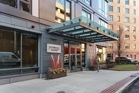 80 Fenwood Rd #810, Boston, MA 02115