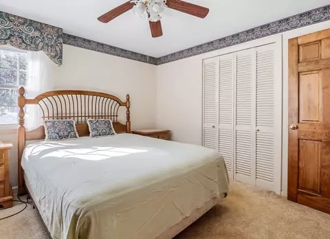 48 Brookside Dr, Holden, MA 01522 photo 17