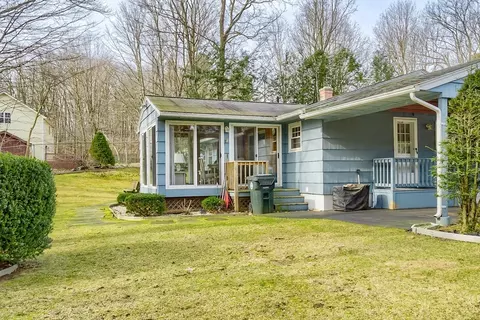 48 Brookside Dr, Holden, MA 01522 photo 4