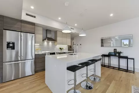 19 Clapp St #4, Dorchester, MA 02125