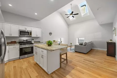 7 Cedar St #7, Taunton, MA 02780