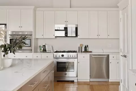 508 Somerville Ave #3, Somerville, MA 02144