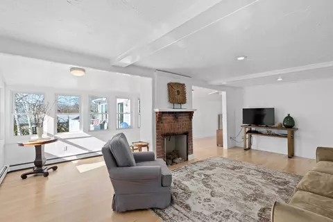 Living - 189 Wompatuck Rd, Hingham, MA 02043 photo 3 of 7
