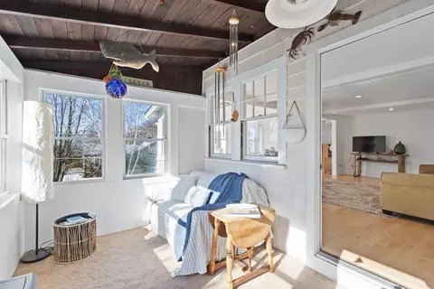 Exterior - 189 Wompatuck Rd, Hingham, MA 02043 photo 3 of 5