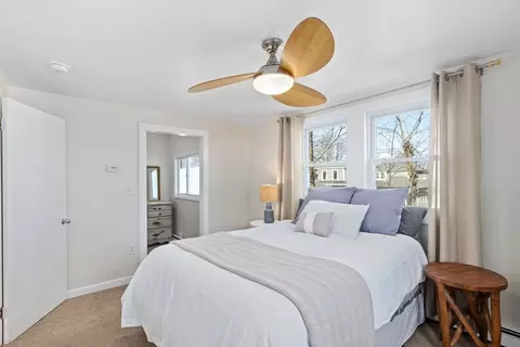 Bedroom - 189 Wompatuck Rd, Hingham, MA 02043 photo 2 of 4