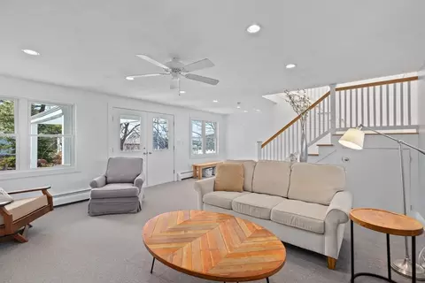 Living - 189 Wompatuck Rd, Hingham, MA 02043 photo 5 of 7