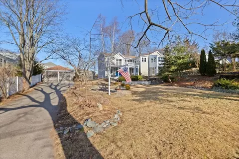 Exterior - 189 Wompatuck Rd, Hingham, MA 02043 photo 1 of 5