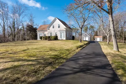 34 Namskaket, Orleans, MA 02653