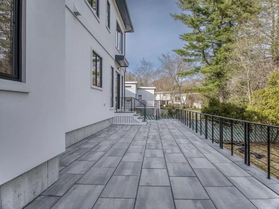 71 Harwich Rd, Newton, MA 02467 41 Photos Movoto