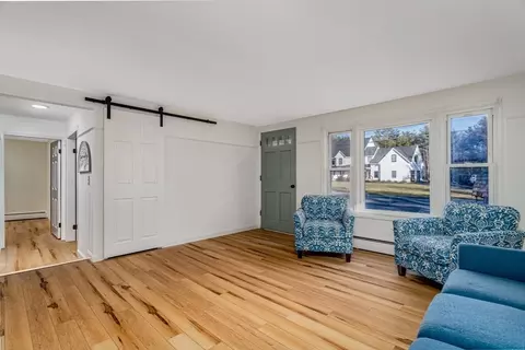 Entry Way - 29 Depot Rd, Ashburnham, MA 01430 photo 2 of 2