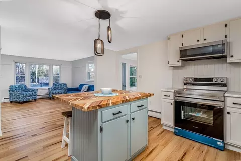 Kitchen - 29 Depot Rd, Ashburnham, MA 01430 photo 3 of 4