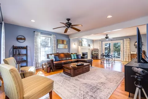 Living - 2 Blackmore Pond Way, Wareham, MA 02576 photo 1 of 3