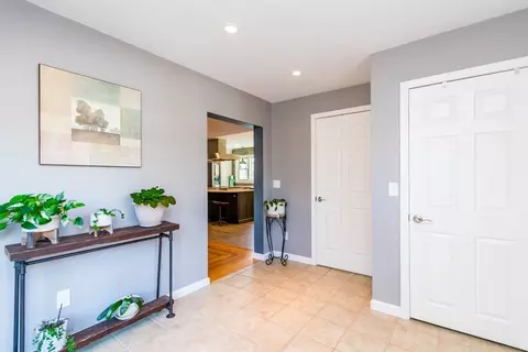Entry Way - 2 Blackmore Pond Way, Wareham, MA 02576 photo 2 of 2