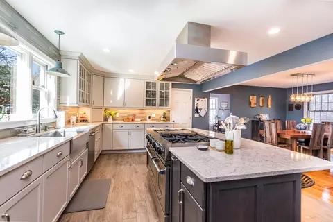 Kitchen - 2 Blackmore Pond Way, Wareham, MA 02576 photo 3 of 5