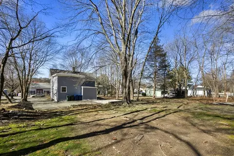 38 Forest St, Danvers, MA 01923 photo 13