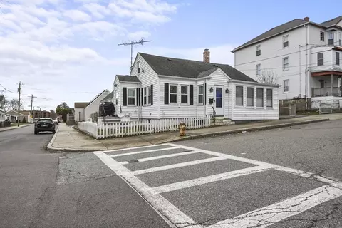 239 Jepson St, Fall River, MA 02723 photo 2