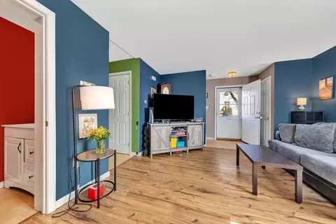 7 Mansfield St #2, Gloucester, MA 01930 photo 18