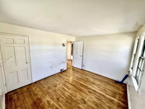 61 Stanhope Rd, Springfield, MA 01109 photo 12