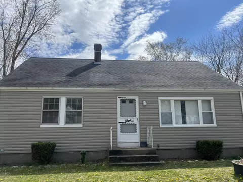 61 Stanhope Rd, Springfield, MA 01109 photo 15