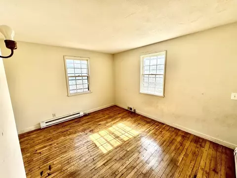 61 Stanhope Rd, Springfield, MA 01109 photo 13