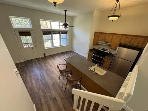 4 Estey St #4, Boston, MA 02120