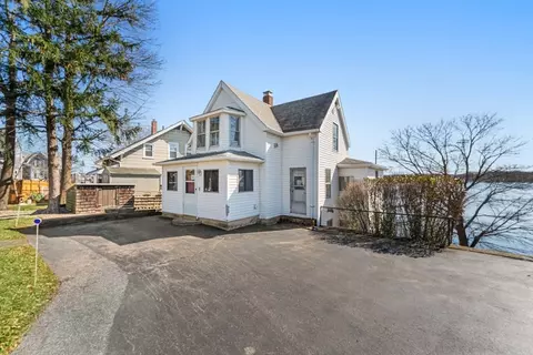 56 Bluff Rd, Weymouth, MA 02191