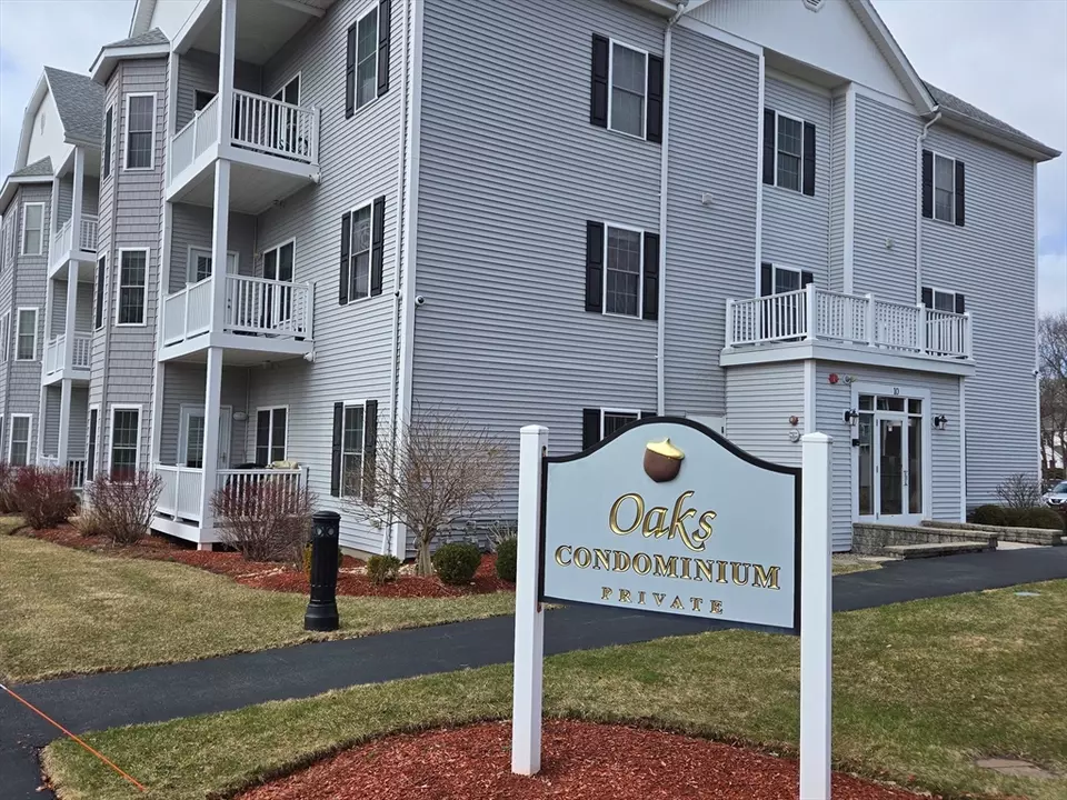 10 Felton 103, Brockton, MA 02301 3 Photos Movoto