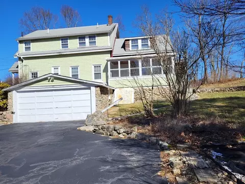 55 Mechanic St, Foxboro, MA 02035