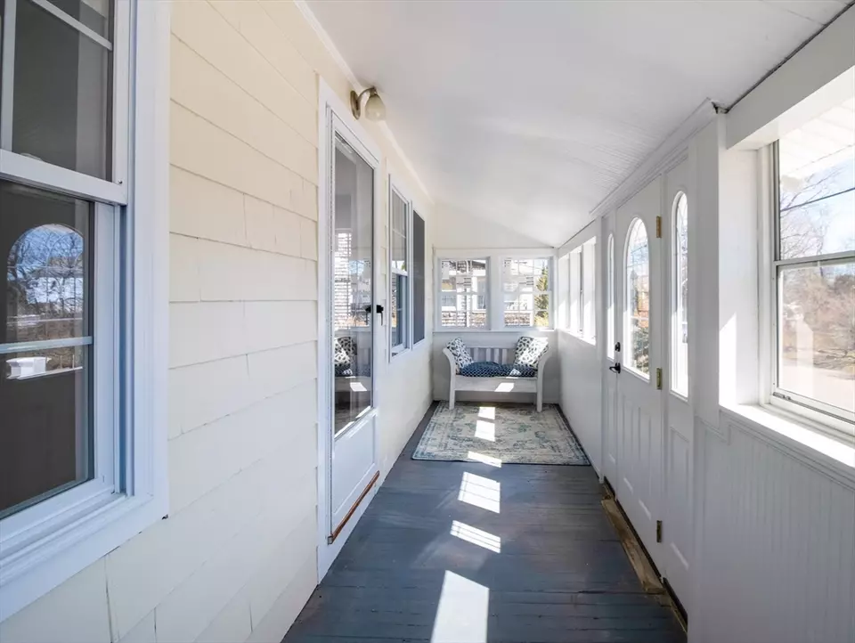 45 Kenberma St, Hull, MA 02045 30 Photos Movoto