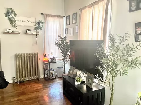 Living - 23 Parkwood St, Springfield, MA 01108 photo 3 of 3